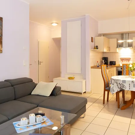 Suedwind App- 9 By Interhome *